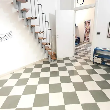 House Of Music - Centro Apartman